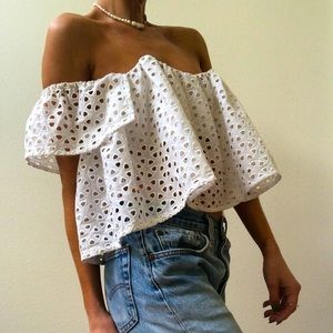 Stone Cold Fox White Top
